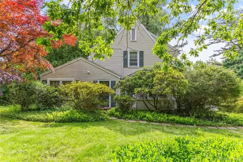 518 Pleasantville Road Briarcliff Manor NY 10510