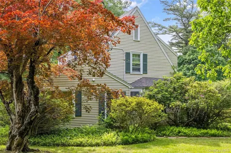 518 Pleasantville Road Briarcliff Manor NY 10510