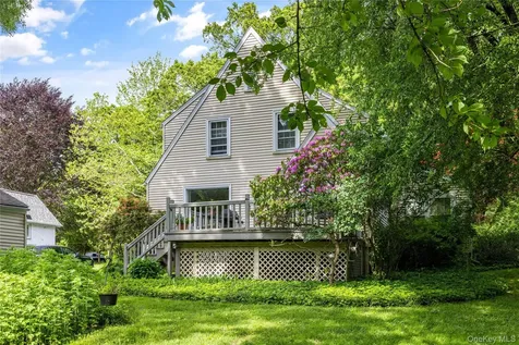 518 Pleasantville Road Briarcliff Manor NY 10510
