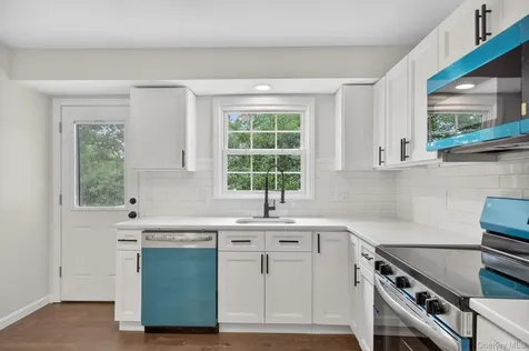 17 Janice Drive Middletown NY 10941
