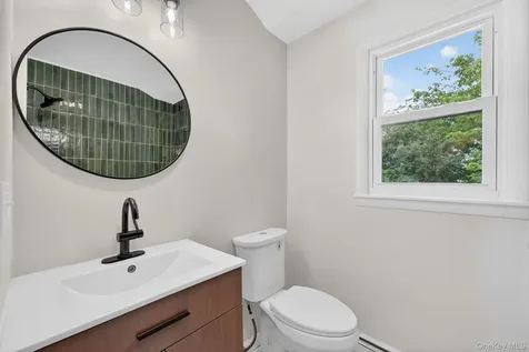 17 Janice Drive Middletown NY 10941