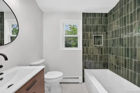 17 Janice Drive Middletown NY 10941