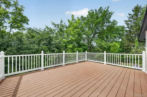 17 Janice Drive Middletown NY 10941
