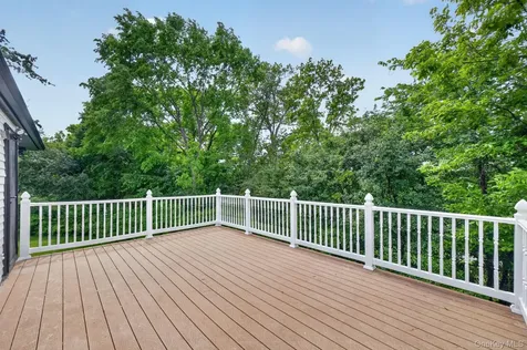 17 Janice Drive Middletown NY 10941