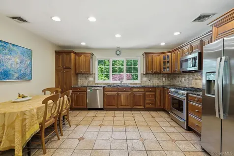 2341 Blue Spruce Drive Yorktown Heights NY 10598