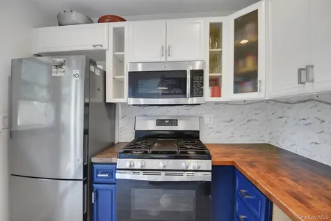 45 Sheraton Drive Poughkeepsie NY 12601