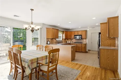 77 N Woods Road Baiting Hollow NY 11933