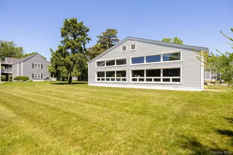 302 Commons Way Fishkill NY 12524