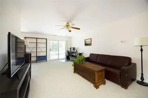 302 Commons Way Fishkill NY 12524