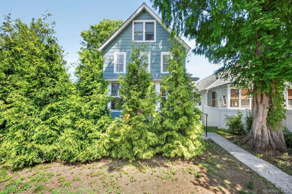 204 Catherine Street Buchanan NY 10511