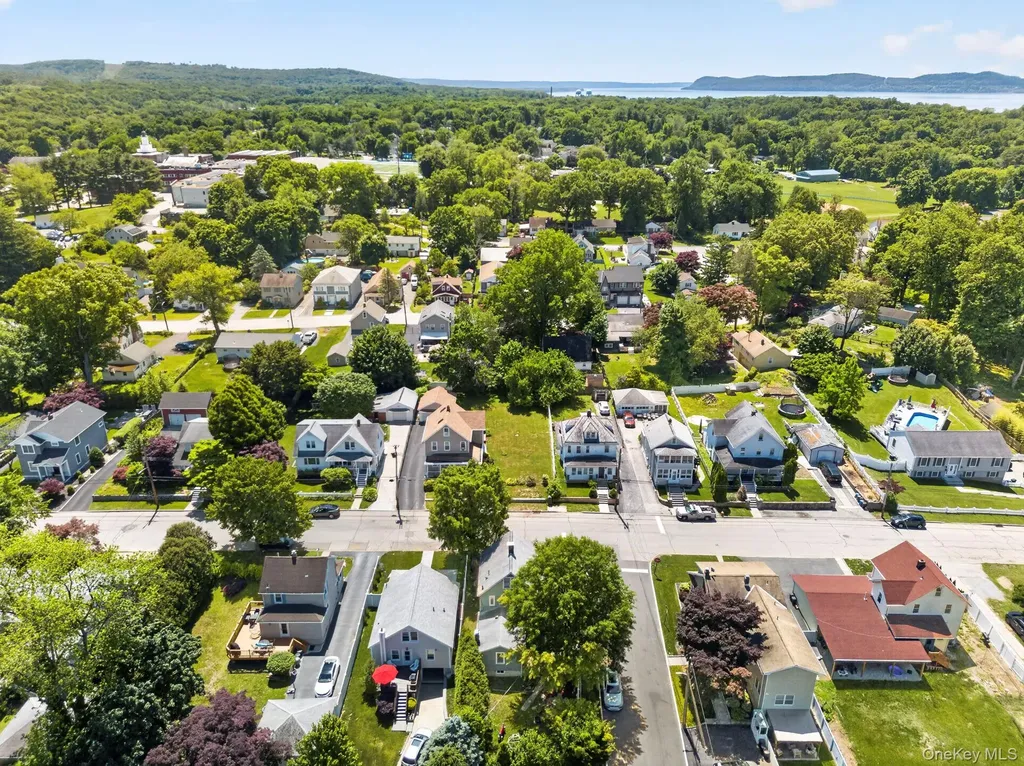 204 Catherine Street Buchanan NY 10511