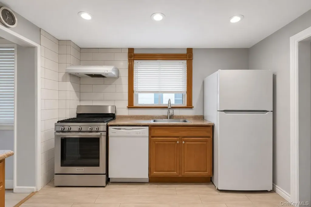 204 Catherine Street Buchanan NY 10511