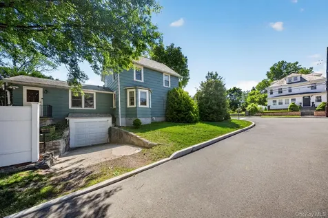 204 Catherine Street Buchanan NY 10511