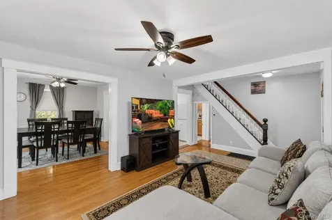 204 Catherine Street Buchanan NY 10511
