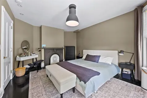 19 Howe Place Bronxville NY 10708