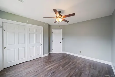62 Oceanview Boulevard Manorville NY 11949