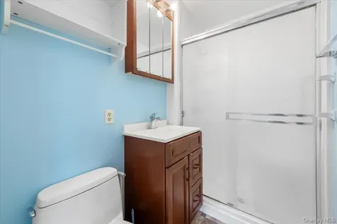 8 Loudon Drive Fishkill NY 12524