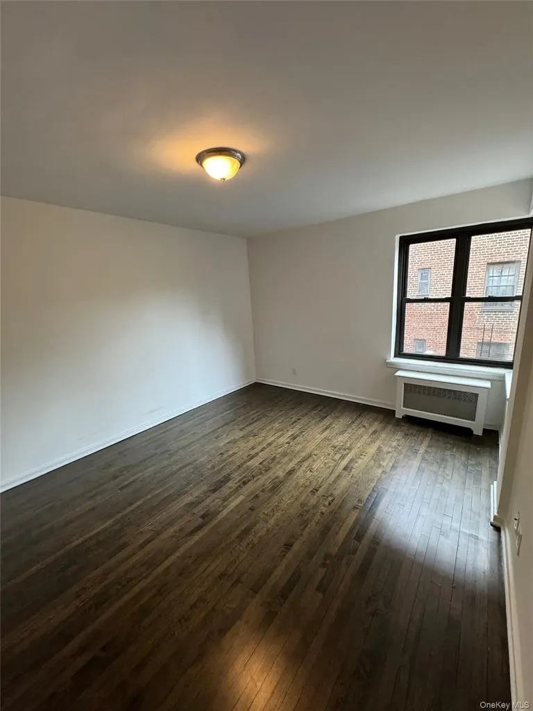 65 Old Mamaroneck Road White Plains NY 10605