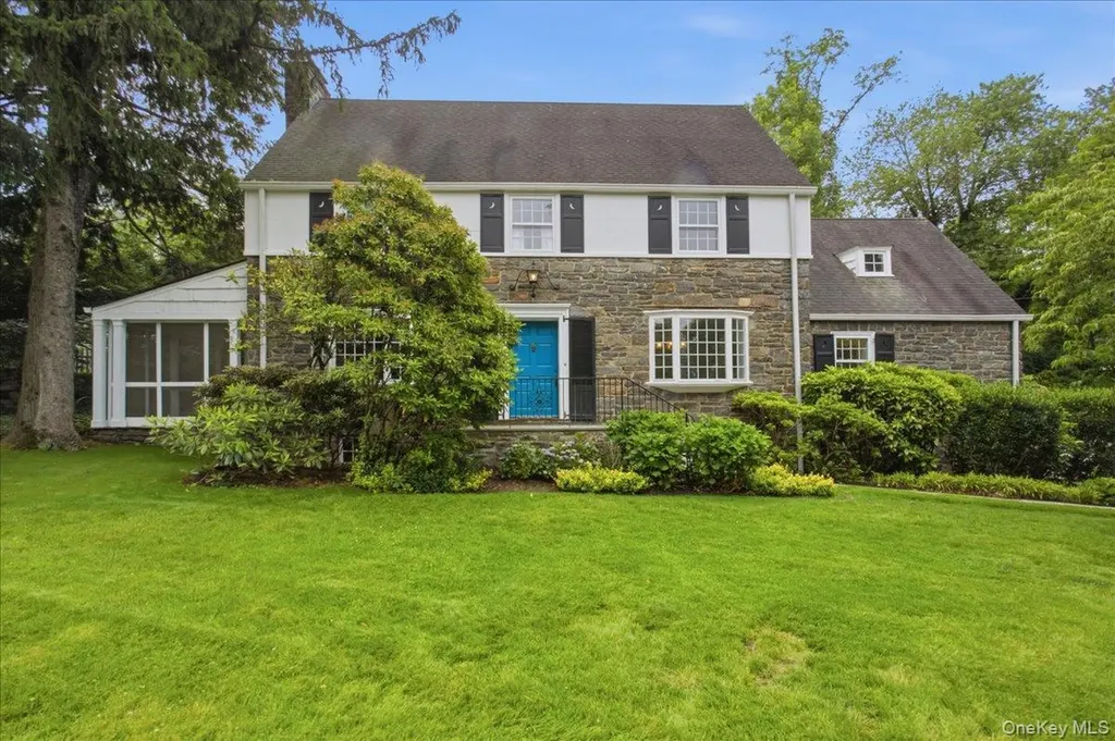531 Weaver Street Larchmont NY 10538