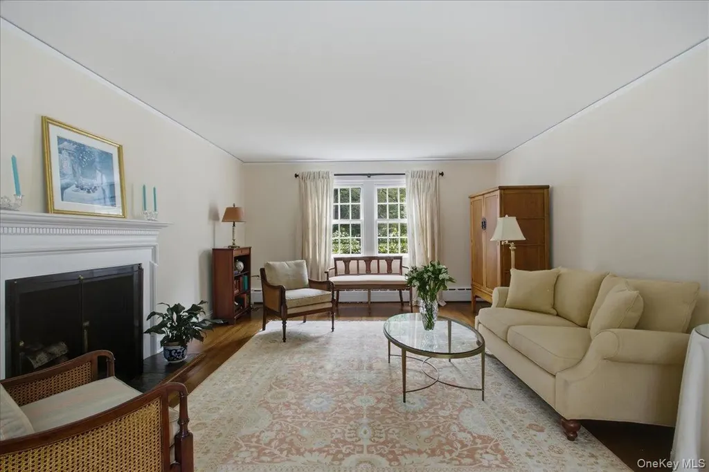 531 Weaver Street Larchmont NY 10538