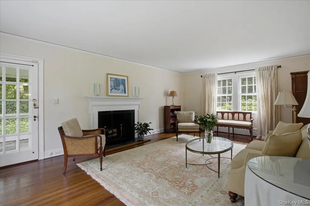 531 Weaver Street Larchmont NY 10538