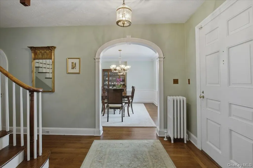 531 Weaver Street Larchmont NY 10538