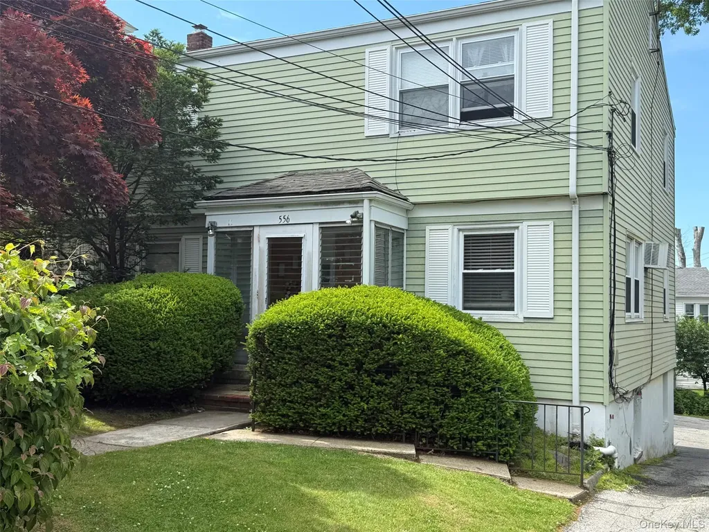 556 Westchester Avenue Port Chester NY 10573