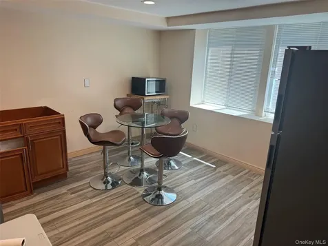 556 Westchester Avenue Port Chester NY 10573