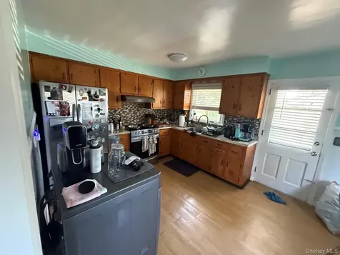 556 Westchester Avenue Port Chester NY 10573