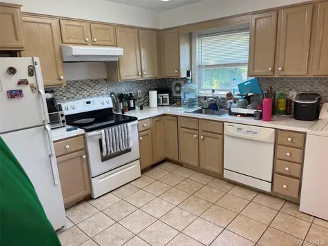 556 Westchester Avenue Port Chester NY 10573