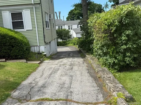 556 Westchester Avenue Port Chester NY 10573