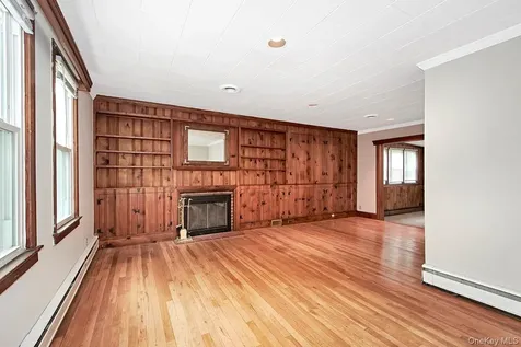 910 Linda Avenue Thornwood NY 10594