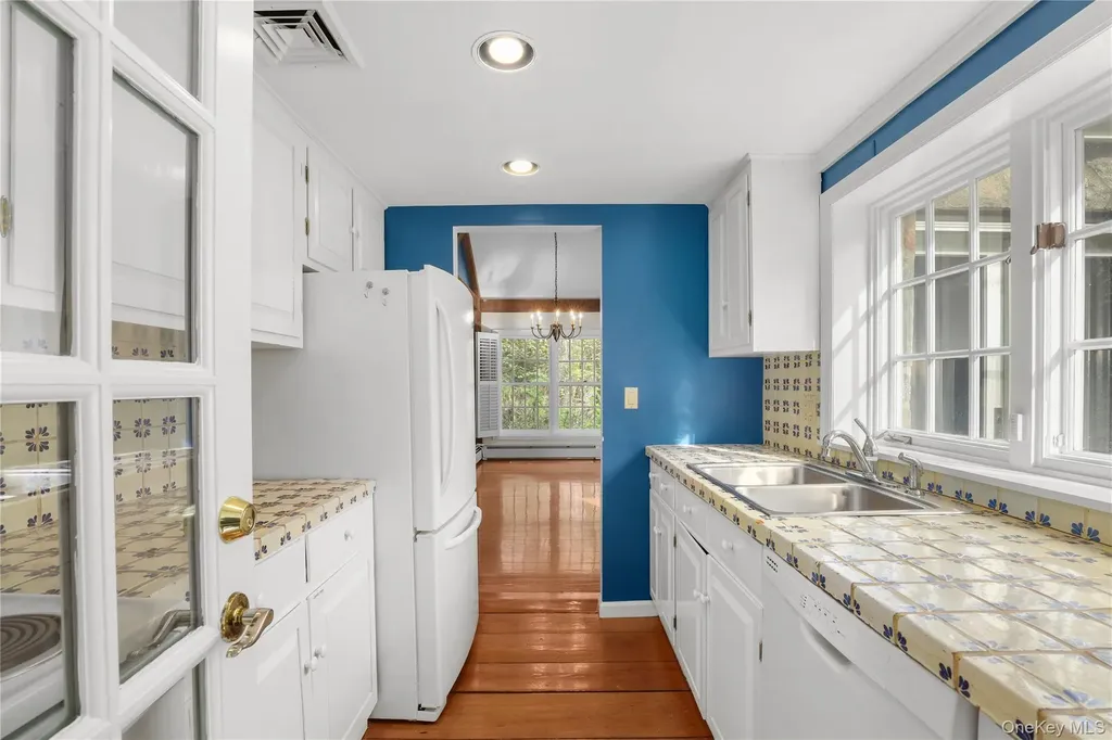 26 Westchester Avenue Pound Ridge NY 10576