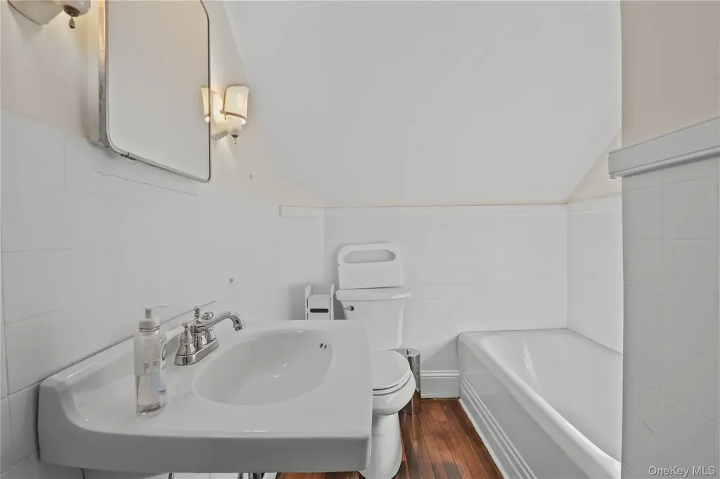 26 Westchester Avenue Pound Ridge NY 10576