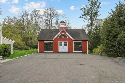 26 Westchester Avenue Pound Ridge NY 10576