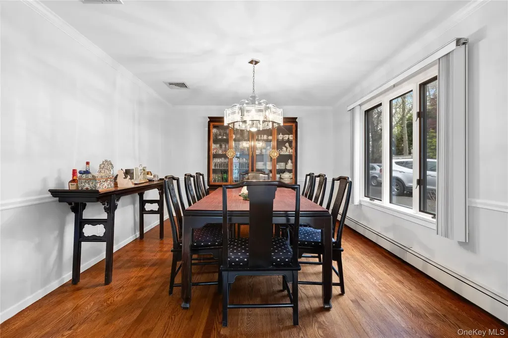 38 Westerly Lane Thornwood NY 10594