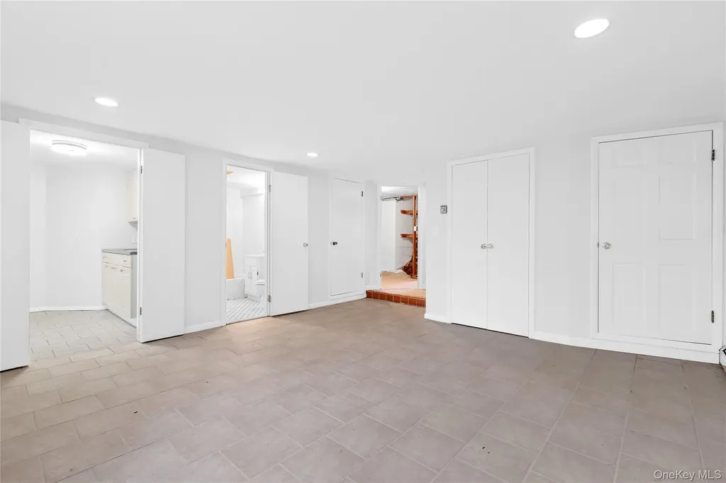 38 Westerly Lane Thornwood NY 10594
