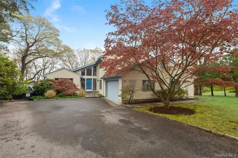 38 Westerly Lane Thornwood NY 10594