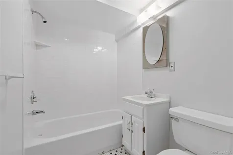 38 Westerly Lane Thornwood NY 10594