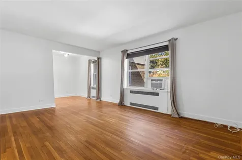 824 Palmer Road Bronxville NY 10708