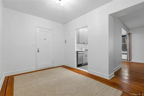 824 Palmer Road Bronxville NY 10708