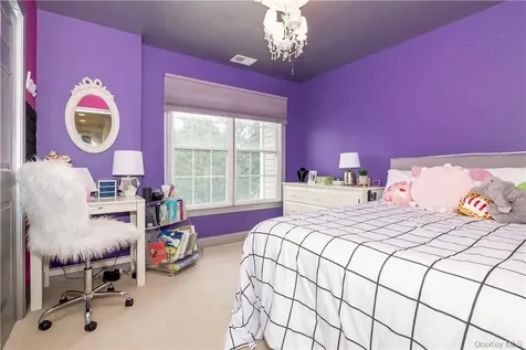 7 Hopkins Lane Armonk NY 10504