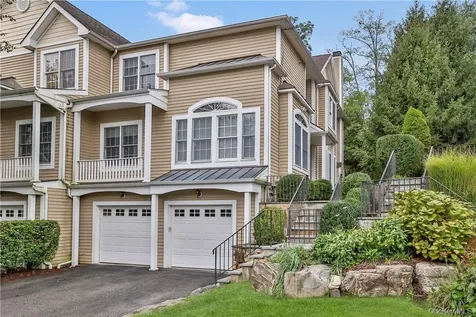 7 Hopkins Lane Armonk NY 10504