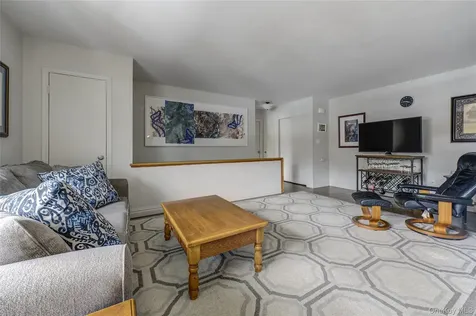 1 Anchorage Lane Oyster Bay NY 11771