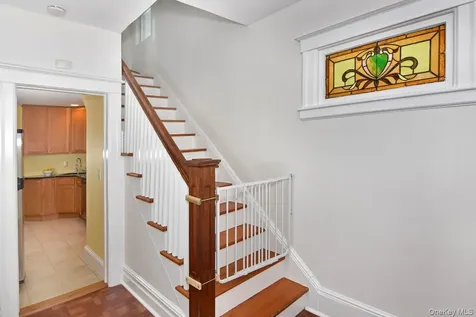 462 Bronxville Road Bronxville NY 10708
