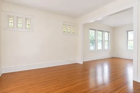 462 Bronxville Road Bronxville NY 10708
