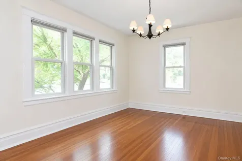 462 Bronxville Road Bronxville NY 10708
