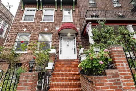 123 W 227th Street Bronx NY 10463