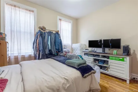 123 W 227th Street Bronx NY 10463