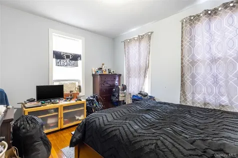 123 W 227th Street Bronx NY 10463